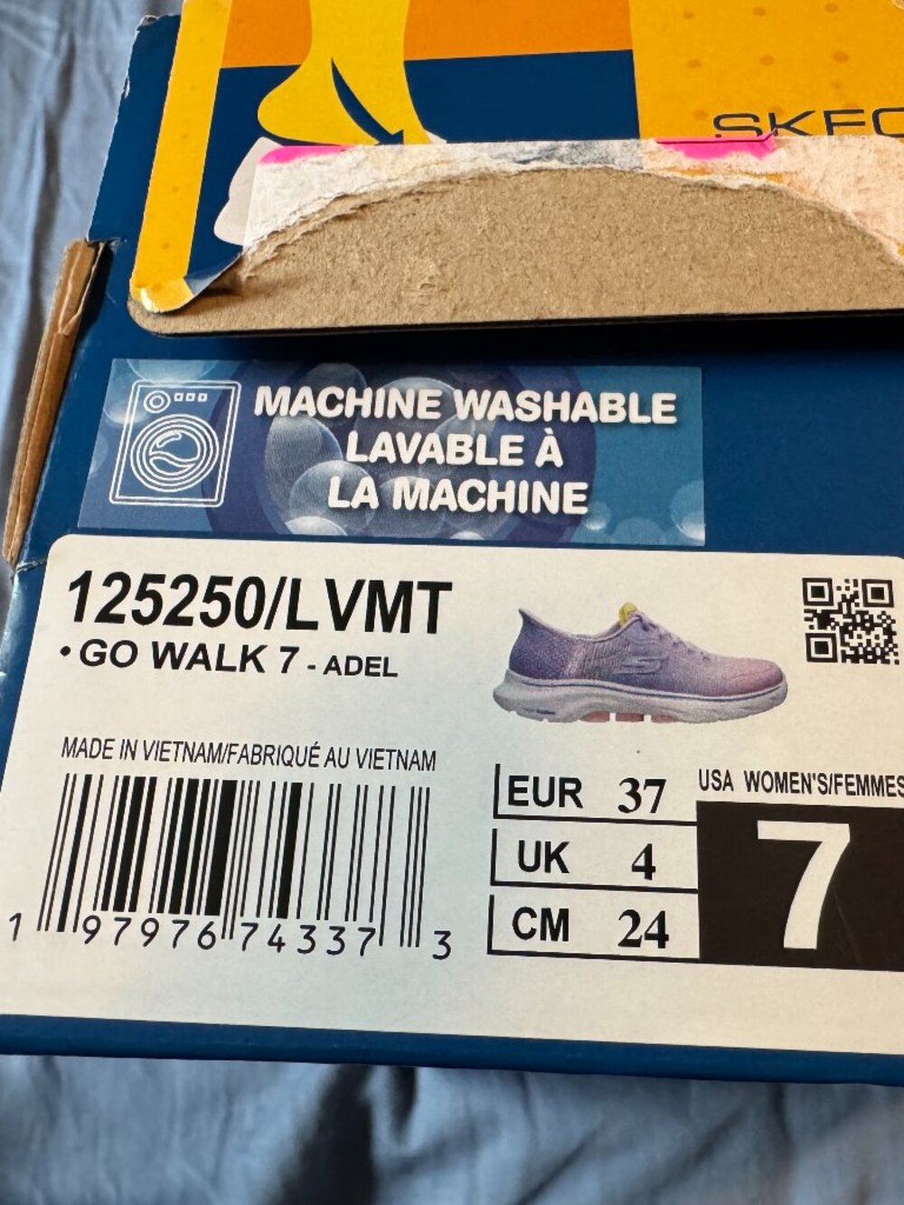 Size 7.0, BNIB Skechers Go Walk 7 Women, Lavender Multi - Picture 6 of 6